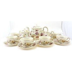 Zsolnay Butterfly Decor Tea Set For 6